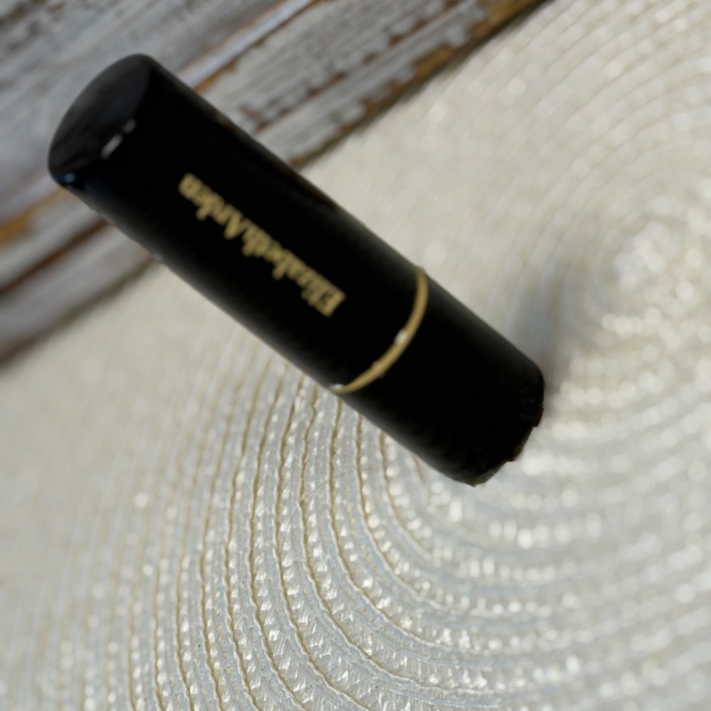 Elizabeth Arden Exceptional Lipstick Wild Winterberry 4g Black Gold Case Retired